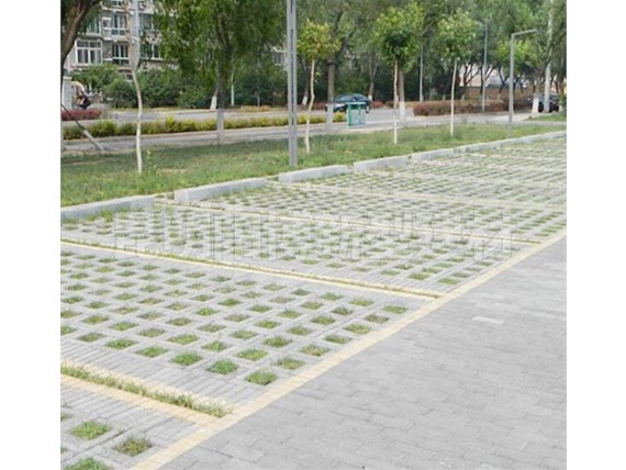 綠化環(huán)保的植草磚，如何在城市中創(chuàng)造更多自然氛圍？昆明陽博水泥制品廠家分享